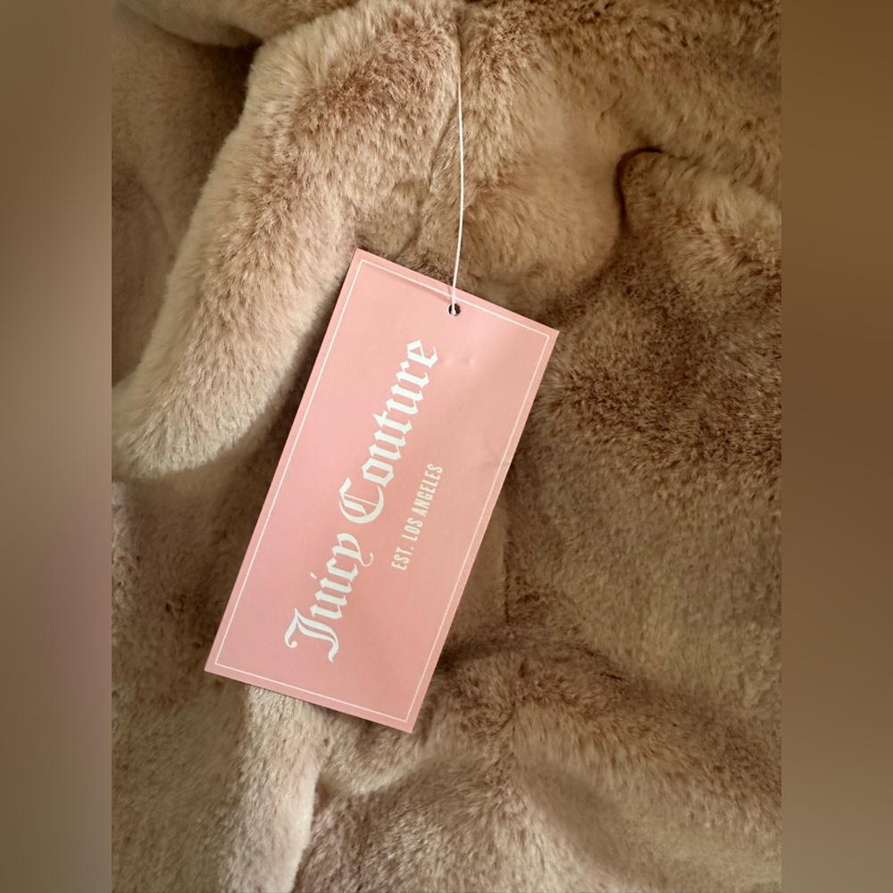 Juicy Couture Blush Teddy Jacket - Picture 11 of 11